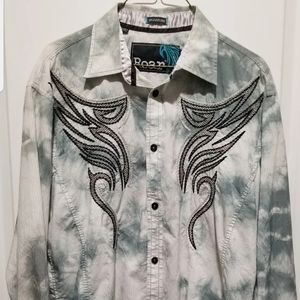 Roar Signature Embroidered Button Down Long Sleeved Shirt Men’s SZ Large